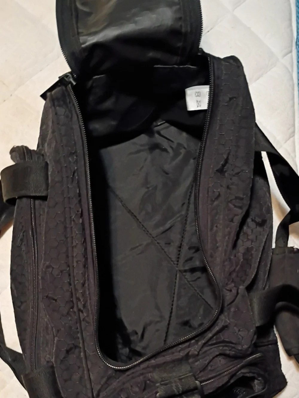 Under Armour compact under
